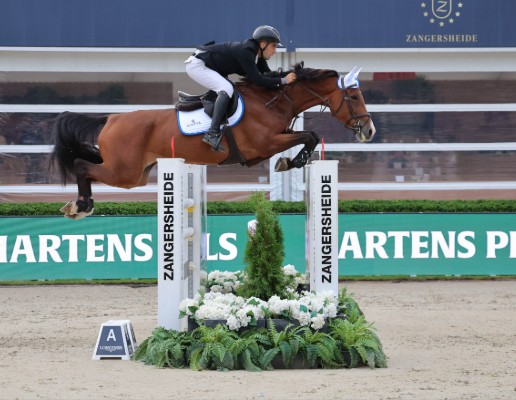 WBCYH 7YO Qualifier 1_Winner_Candy Crack G_Ingra Edoardo © SPORTFOT