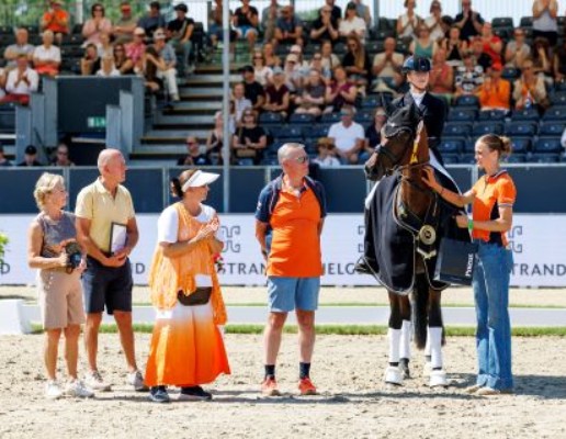 World Champion Odi Murona and Tessa Kole. (Photo: Lafrentz)